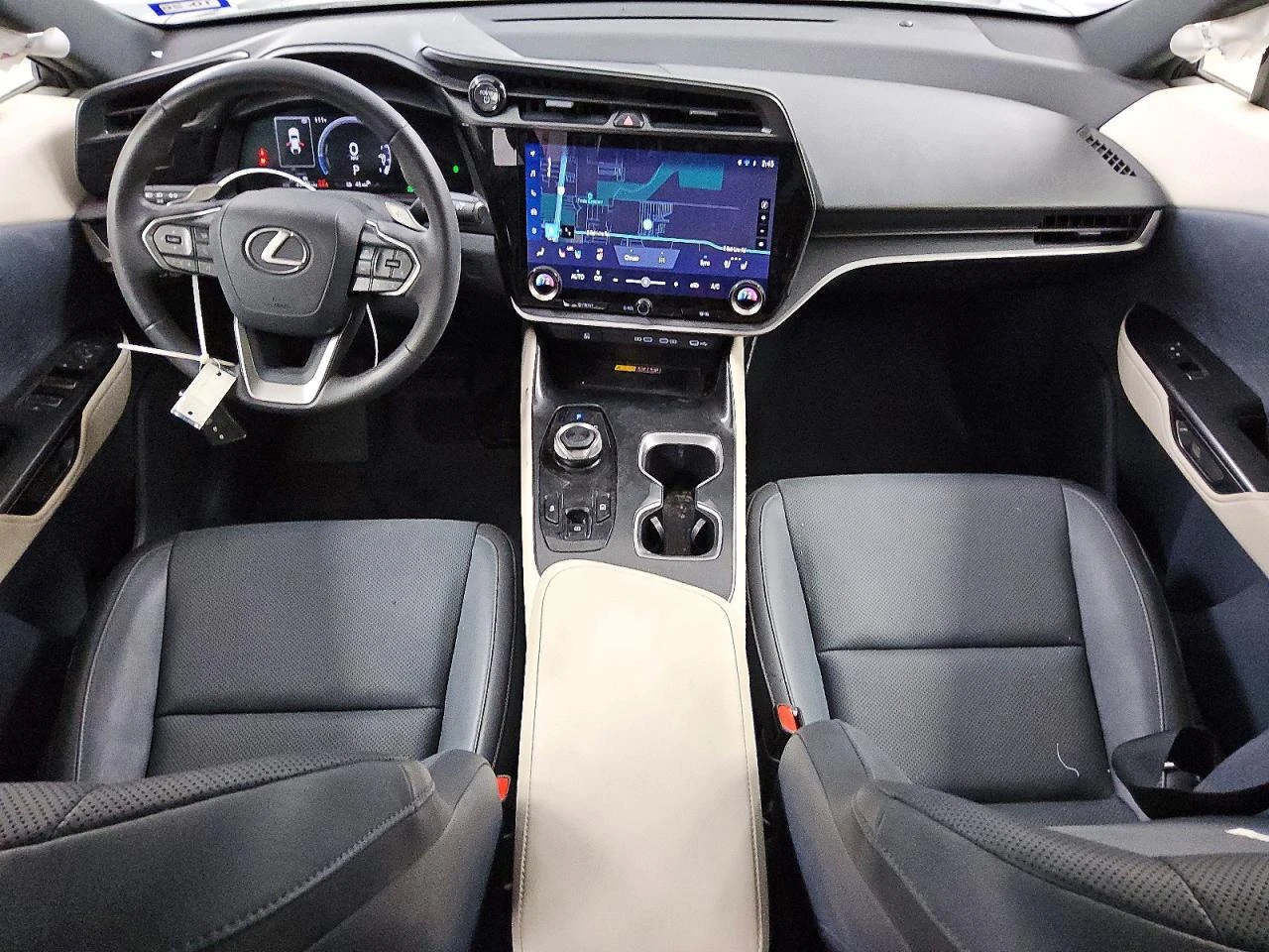 Lexus RZ 300E, снимка 8 - Автомобили и джипове - 55934438