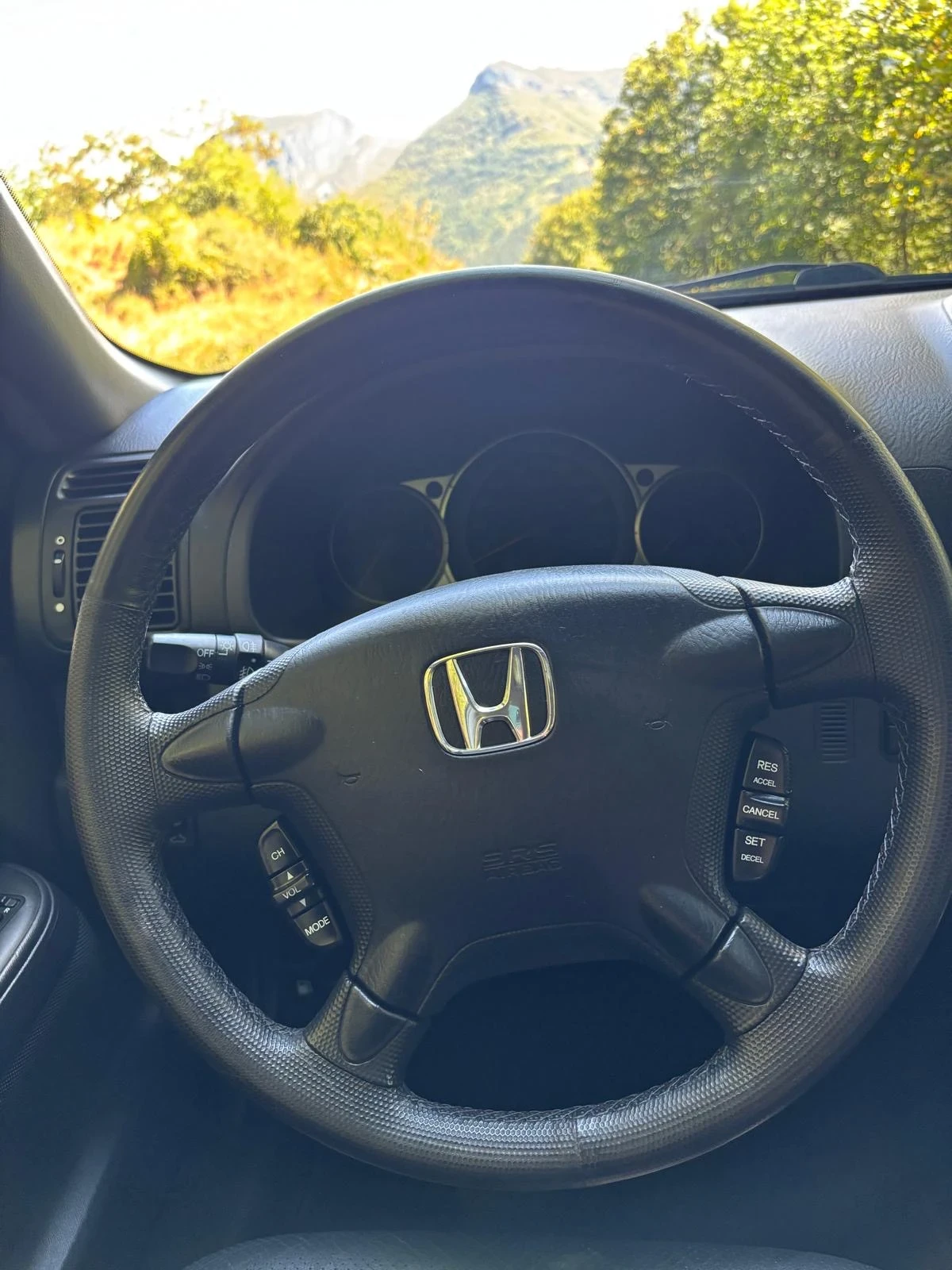 Honda Cr-v 2.0i, снимка 13 - Автомобили и джипове - 55939673