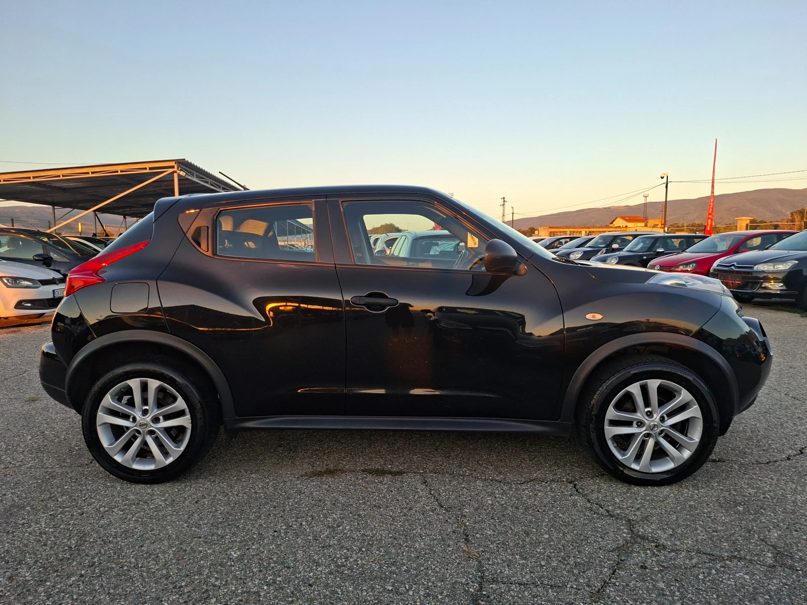 Nissan Juke 1, 5 dci, снимка 4 - Автомобили и джипове - 55965439