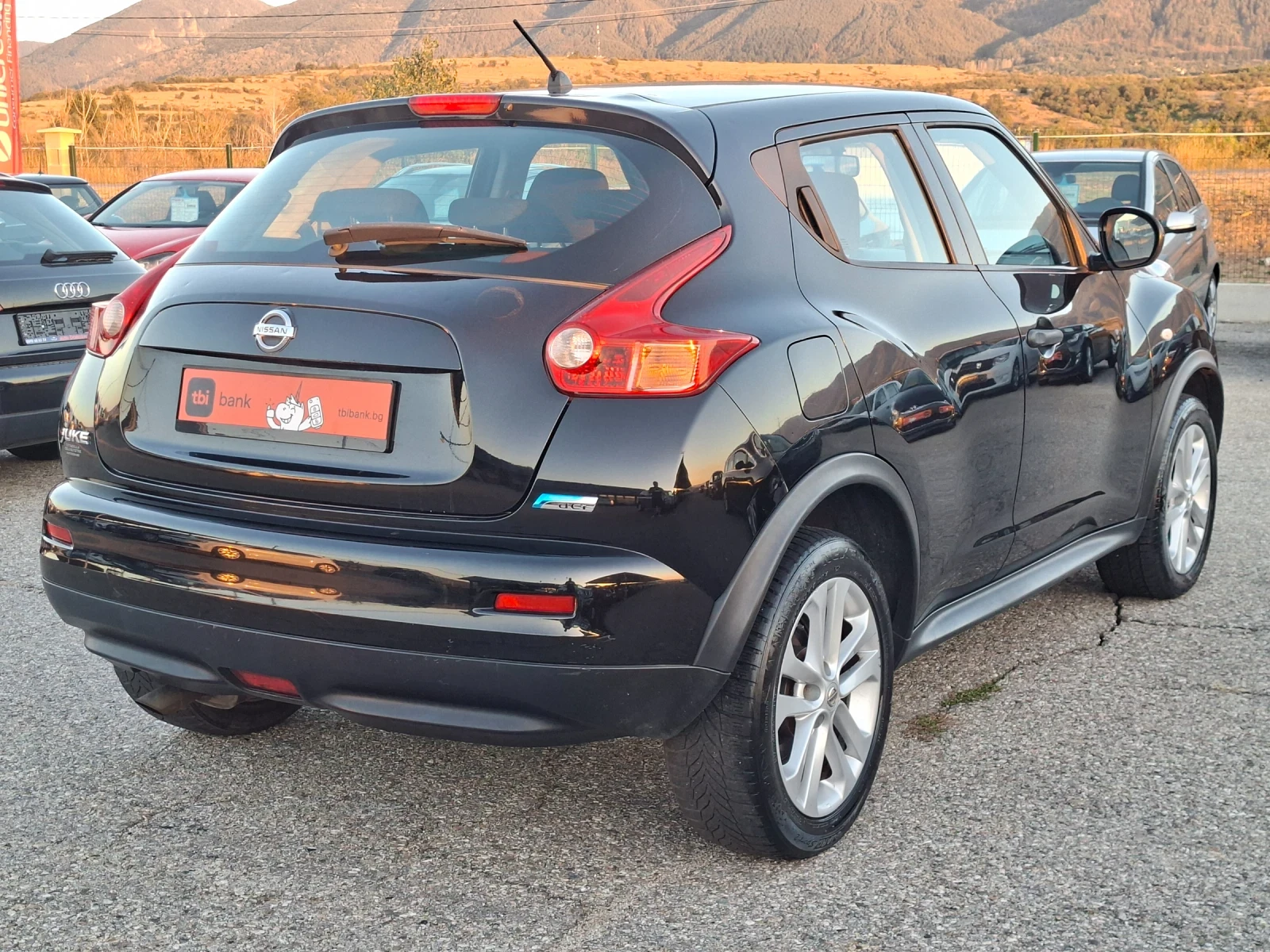 Nissan Juke 1, 5 dci, снимка 5 - Автомобили и джипове - 55965439