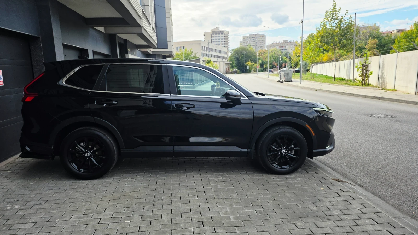 Honda Cr-v CR-V-2.0i-Hybrid e, снимка 3 - Автомобили и джипове - 56508843