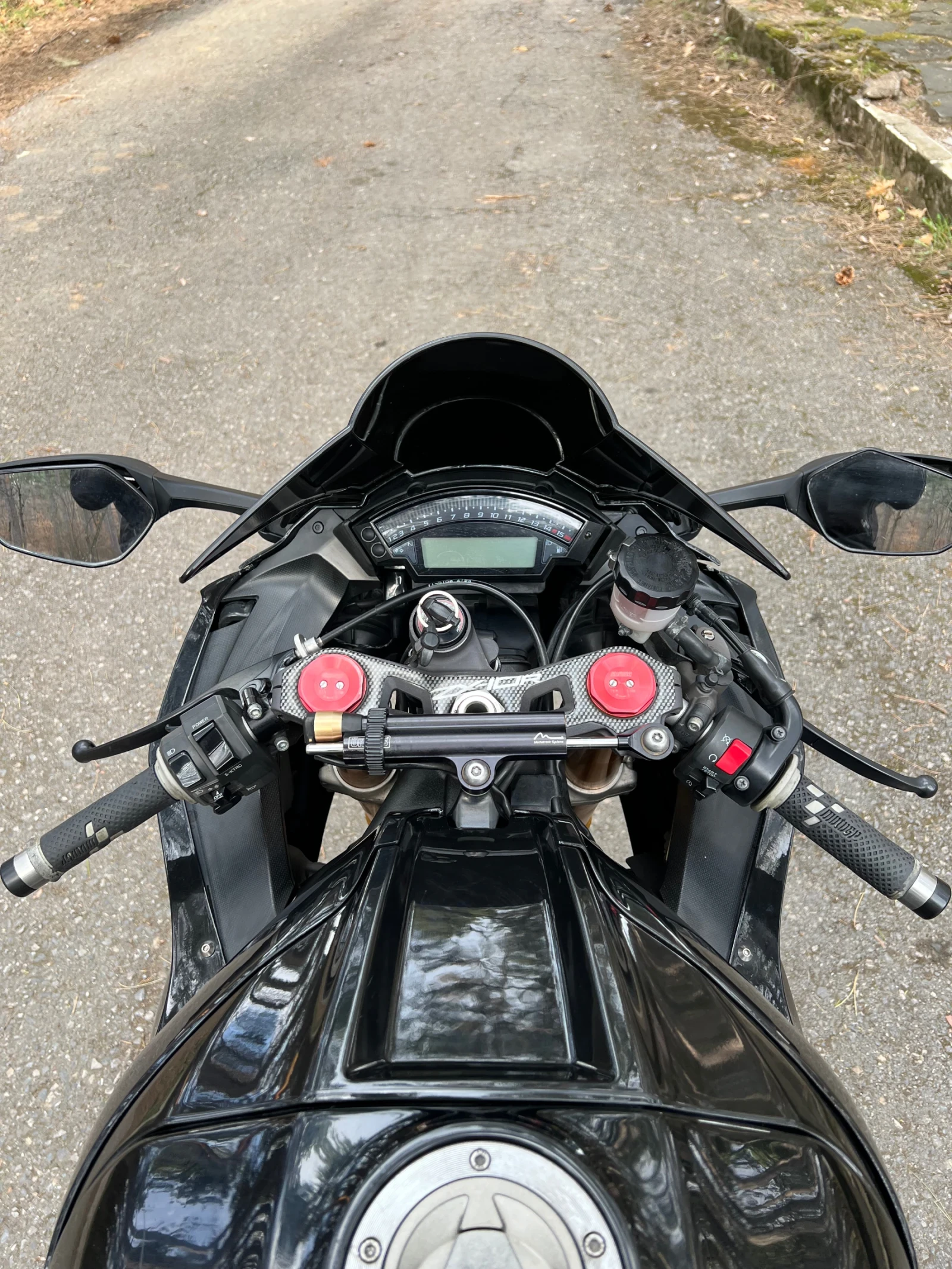 Kawasaki Zx 10r - изображение 8
