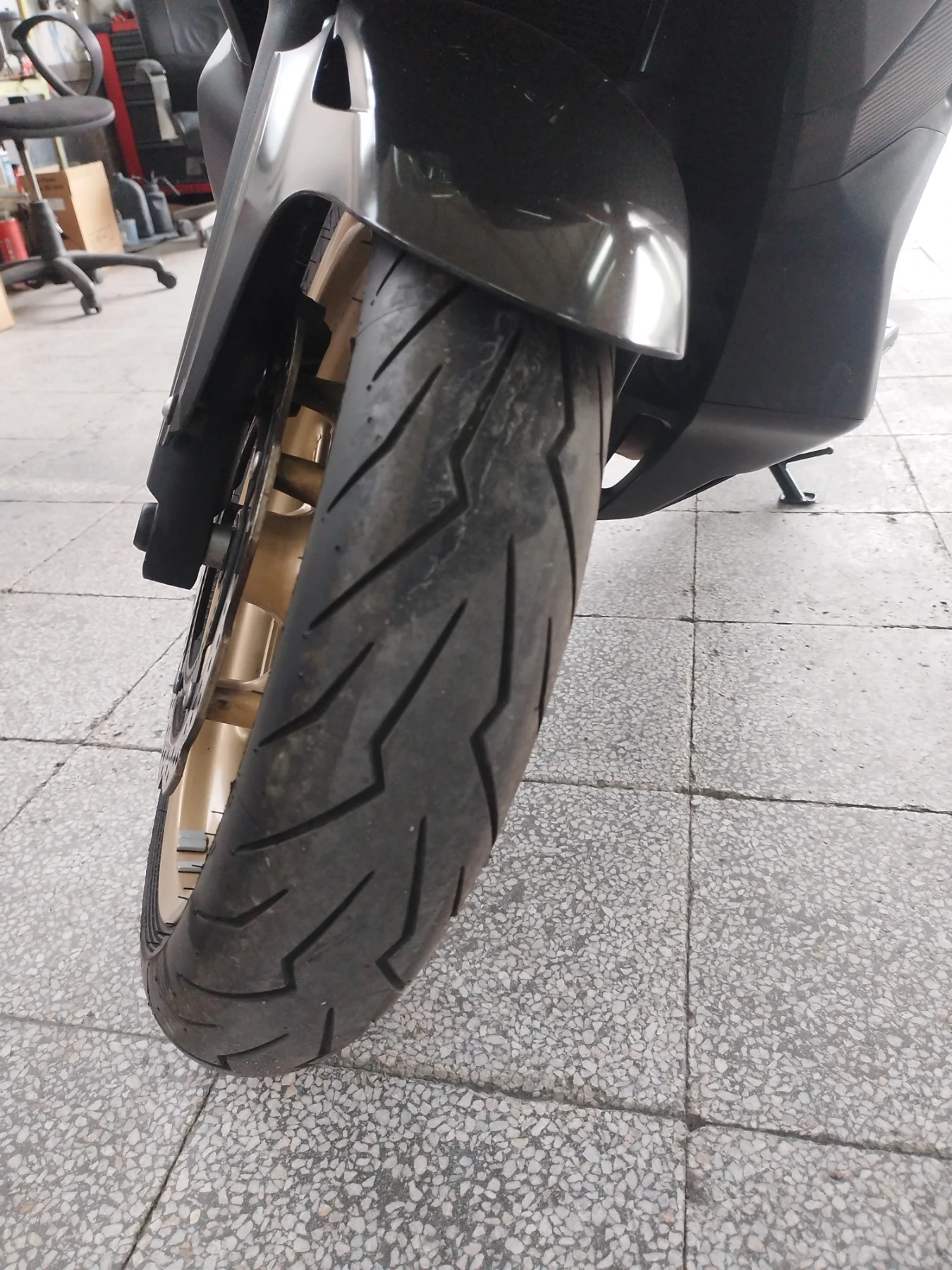 Honda Integra 750 - изображение 7