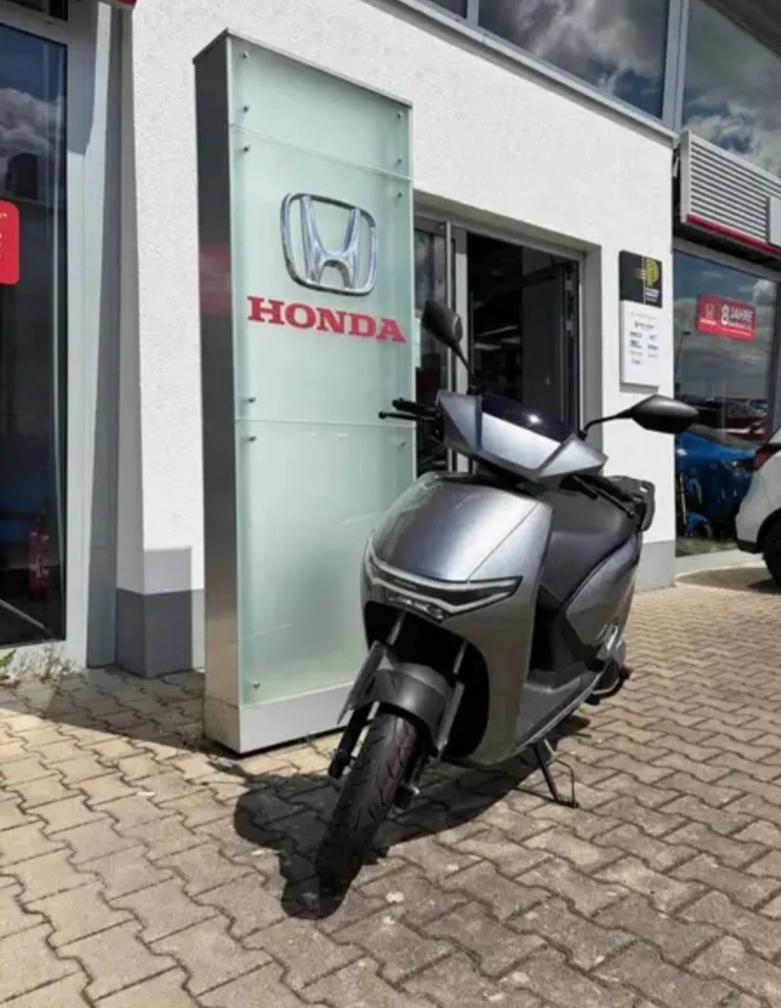 Honda Nx CUV e, Electric 
