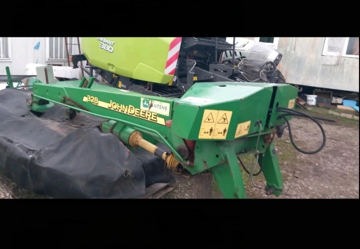 Сенокосачка John Deere, снимка 16 - Селскостопанска техника - 53446229