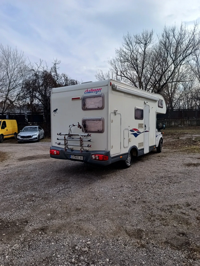 Кемпер Ford Challanger, снимка 5 - Каравани и кемпери - 52293752