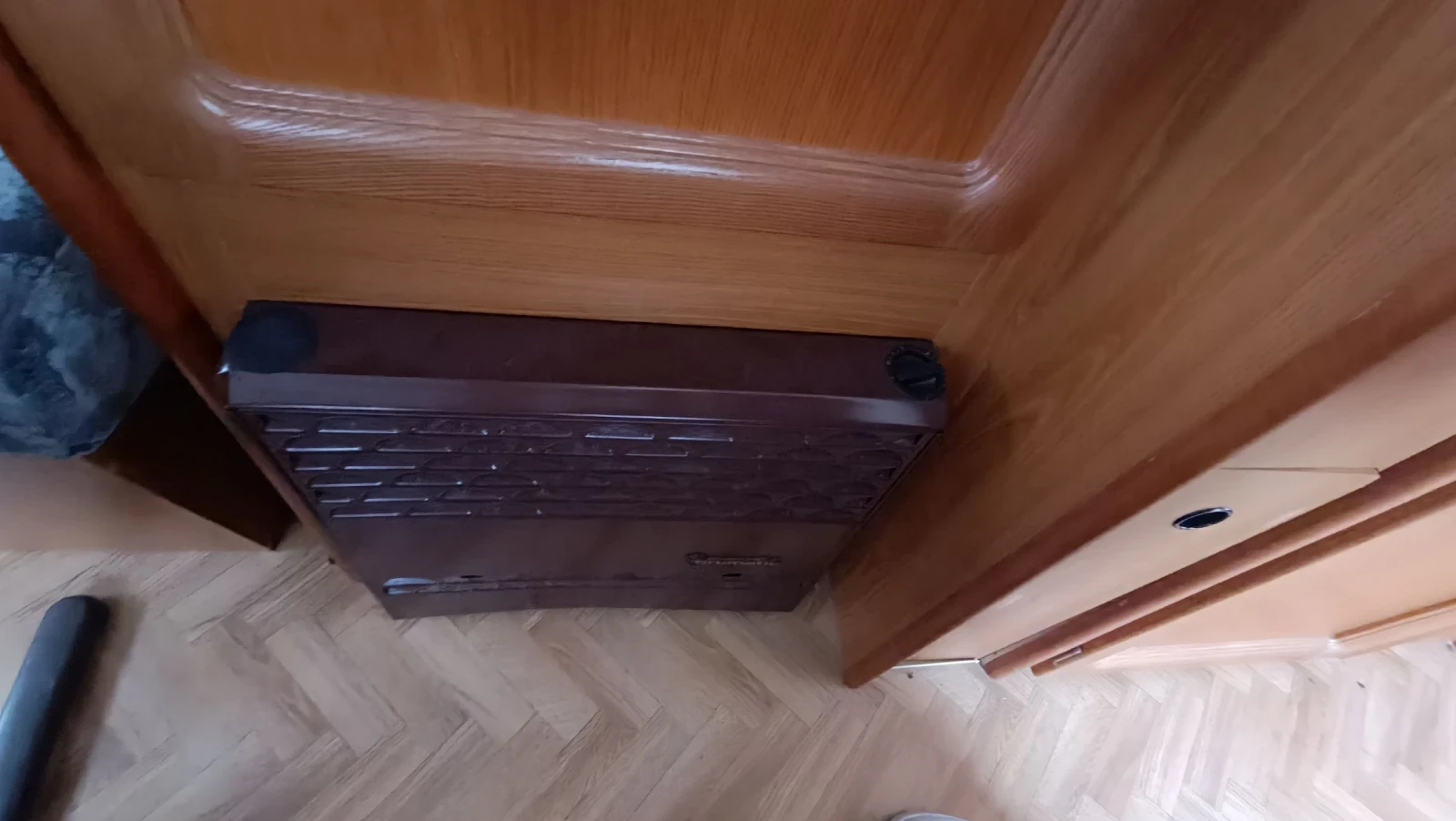 Каравана Wilk 400 с форселт  - изображение 8