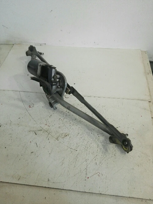 Моторче предни чистачки Ауди А6 2.5тди