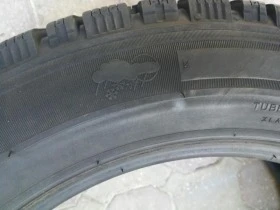 Гуми Зимни 215/60R17, снимка 12