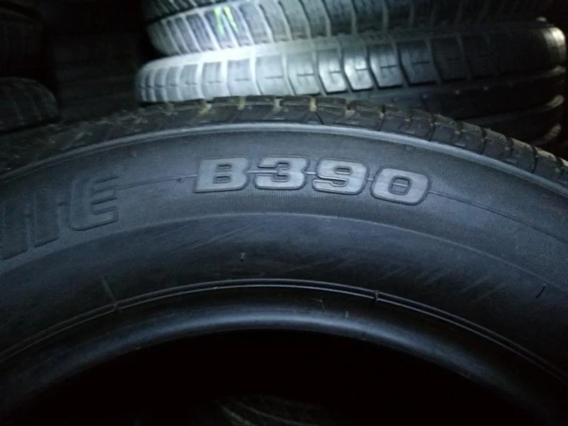 Гуми Летни 195/60R15, снимка 4 - Гуми и джанти - 20892181