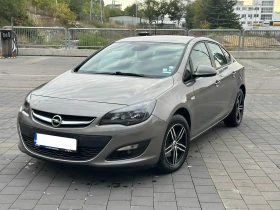 Opel Astra J ТОП! , снимка 1