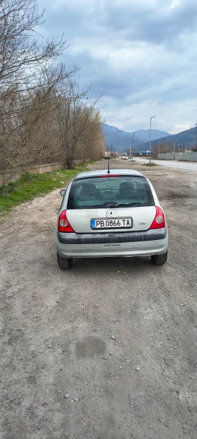Renault Clio, снимка 2