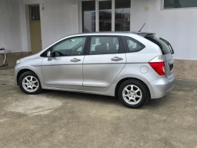 Honda Fr-v, снимка 8