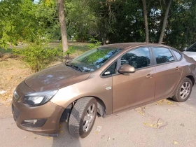 Opel Astra J, снимка 2