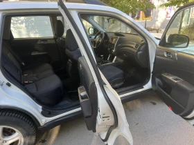 Subaru Forester София, 6 Скорости, снимка 15