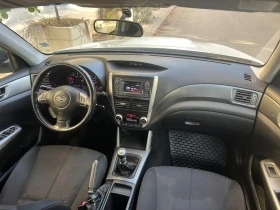 Subaru Forester София, 6 Скорости, снимка 10