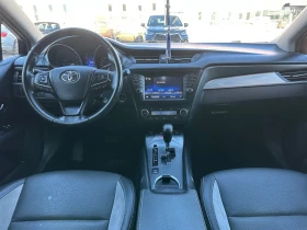 Toyota Avensis 1.8 VVTI* Автоматик* Кожа, снимка 10