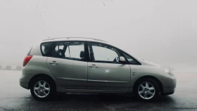 Toyota Corolla verso - 2500 € / 4889.57 лв. - 69185462 3