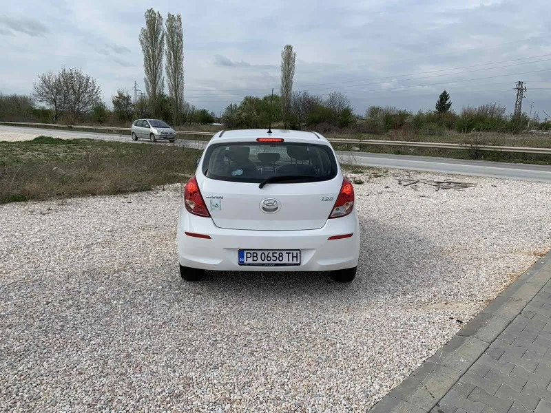 Hyundai I20 LPG , снимка 6 - Автомобили и джипове - 40406619