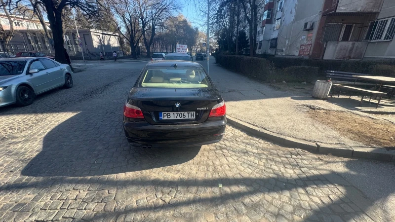 BMW 525 i facelift, снимка 7 - Автомобили и джипове - 47032756