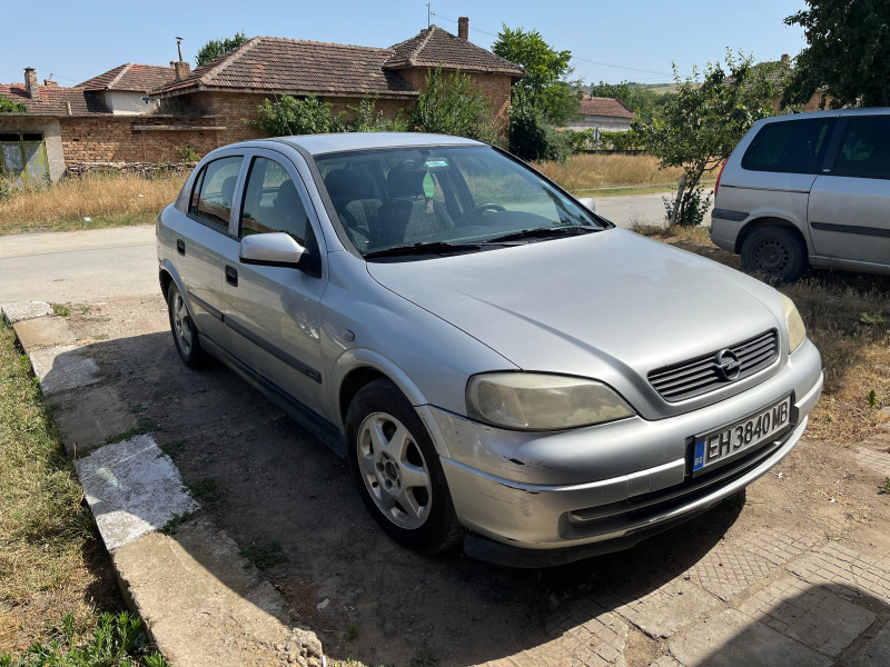 Opel Astra, снимка 1 - Автомобили и джипове - 46321230