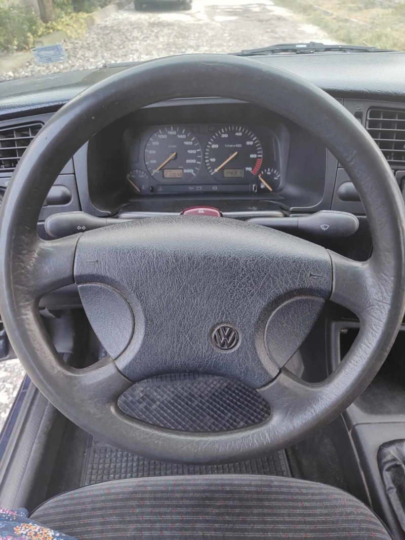 VW Golf 3, снимка 10 - Автомобили и джипове - 47345895