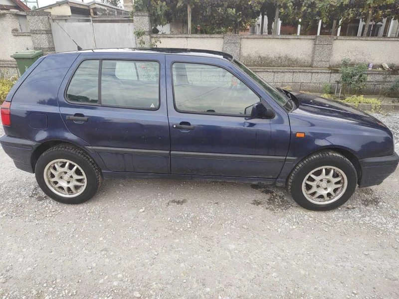 VW Golf 3, снимка 13 - Автомобили и джипове - 47345895