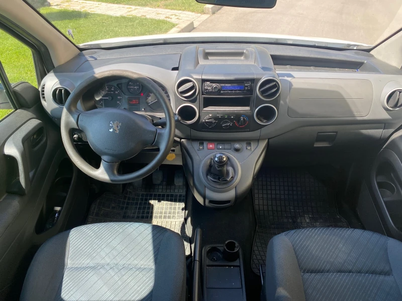 Peugeot Partner 1.6HDi, снимка 11 - Автомобили и джипове - 47116707