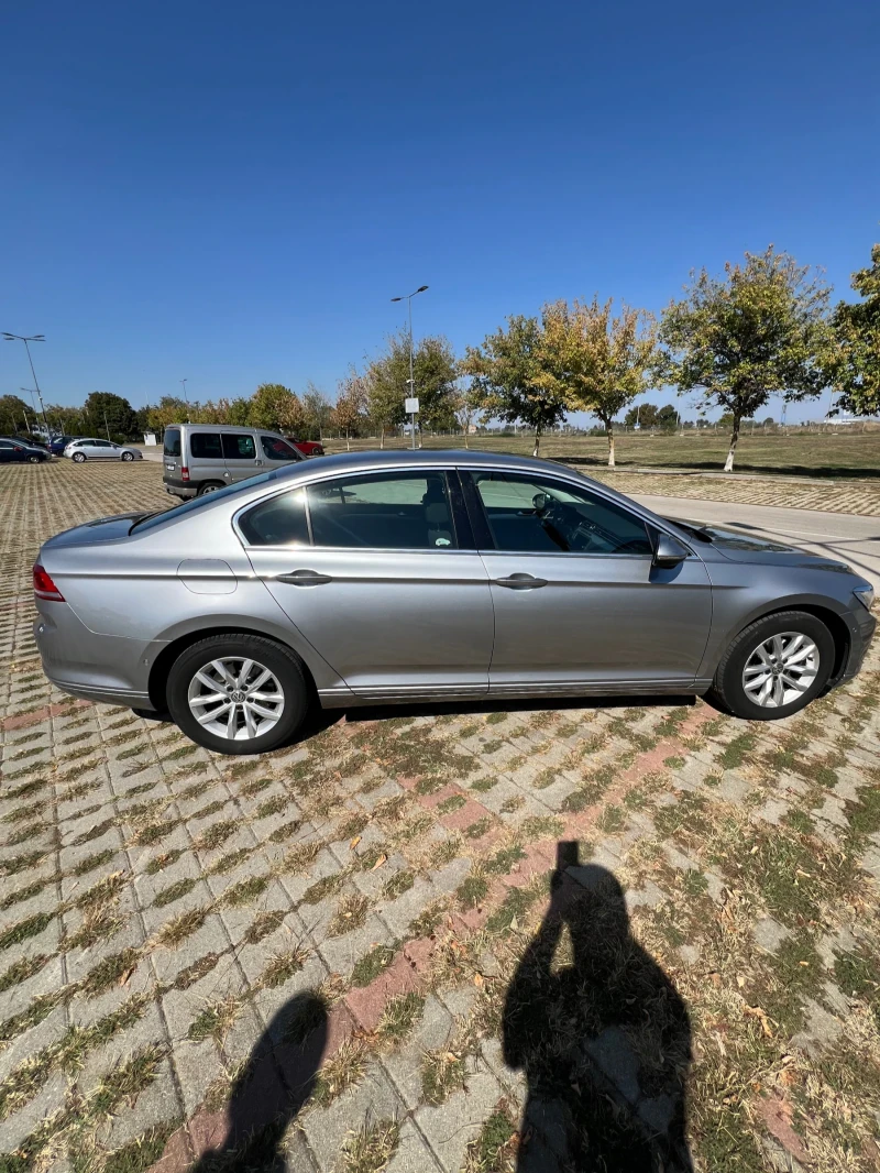 VW Passat Elegance, снимка 5 - Автомобили и джипове - 47315357