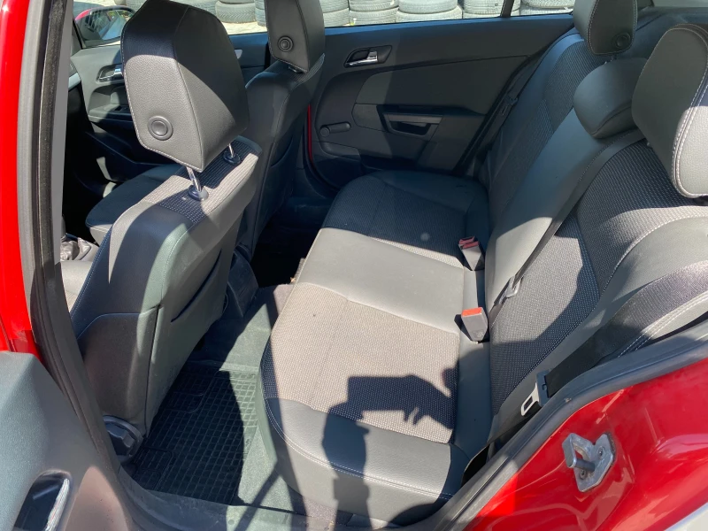 Opel Astra 2.0 turbo, снимка 11 - Автомобили и джипове - 50795383