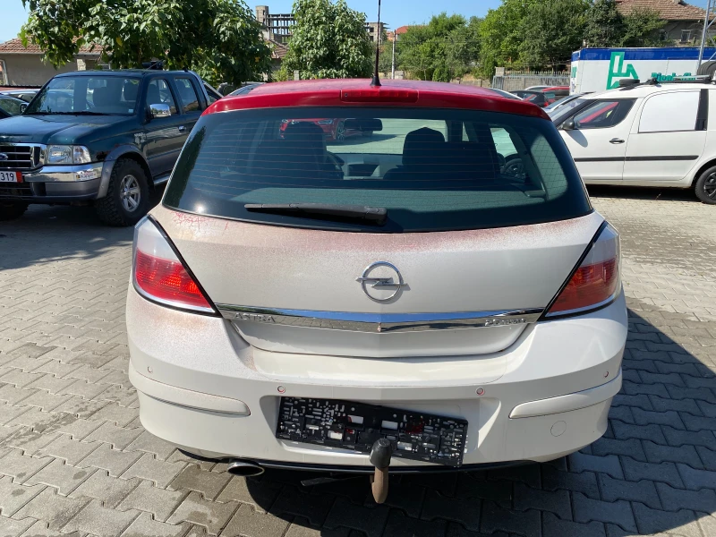 Opel Astra 2.0 turbo, снимка 4 - Автомобили и джипове - 50795383