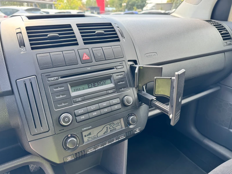 VW Polo 1.6i 105к.с FACE , снимка 10 - Автомобили и джипове - 51667954