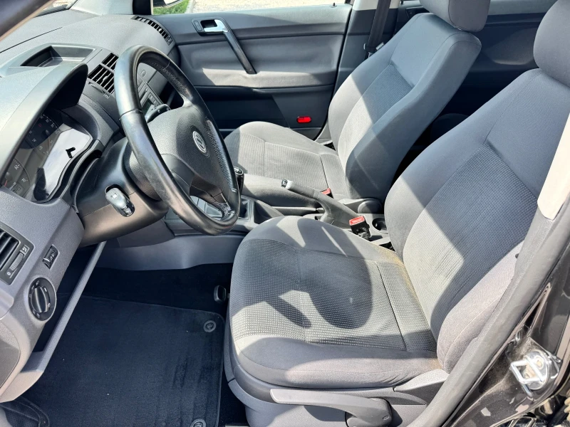 VW Polo 1.6i 105к.с FACE , снимка 8 - Автомобили и джипове - 51667954