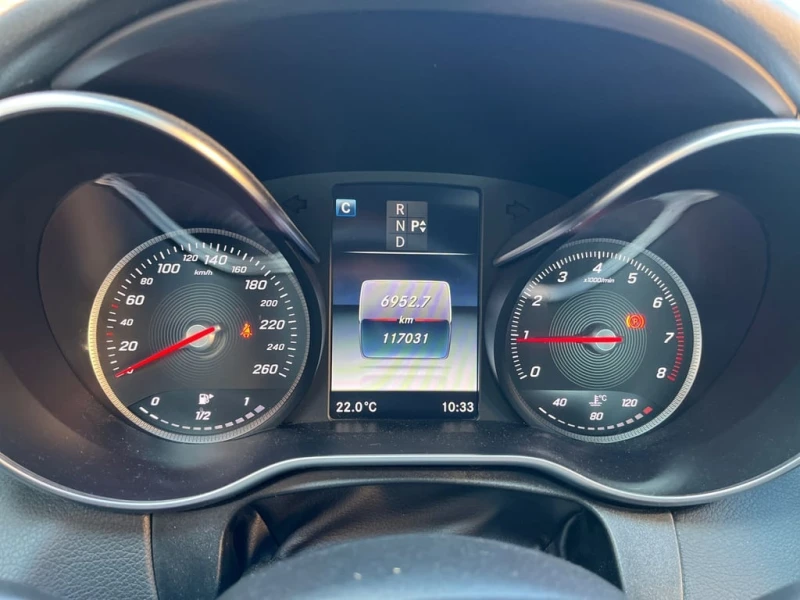 Mercedes-Benz C 300 2016 * CARFAX * БЕЗ ПЪРВОНАЧАЛНА ВНОСКА, снимка 9 - Автомобили и джипове - 52673672