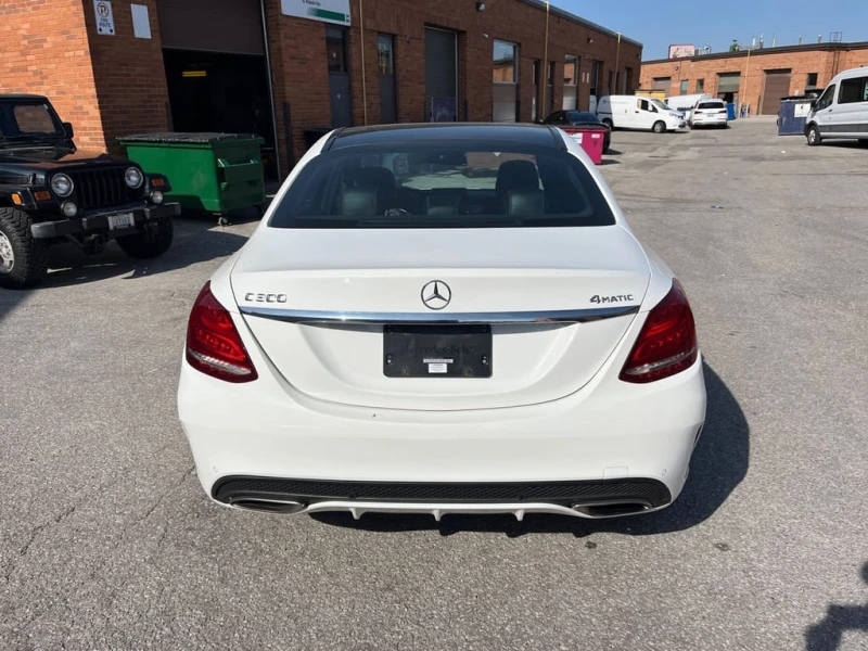 Mercedes-Benz C 300 2016 * CARFAX * БЕЗ ПЪРВОНАЧАЛНА ВНОСКА, снимка 5 - Автомобили и джипове - 52673672