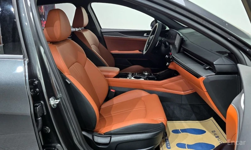 Kia K5, снимка 12 - Автомобили и джипове - 52723054