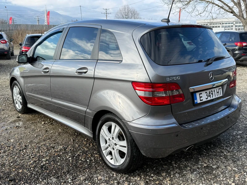 Mercedes-Benz B 200 B200CDI / 140H.P., снимка 3 - Автомобили и джипове - 53438093