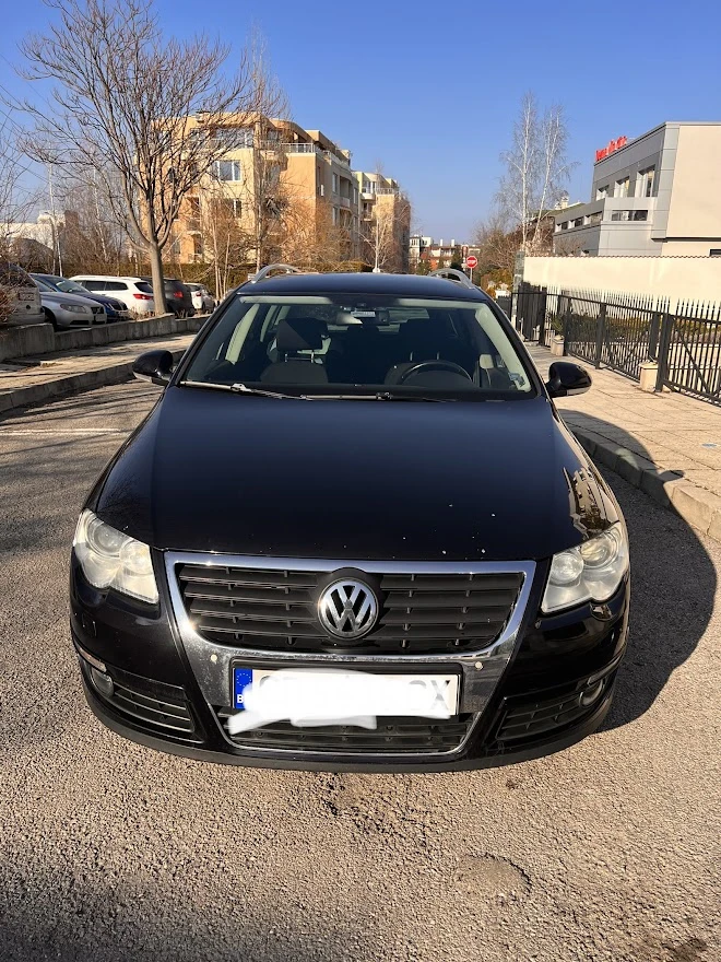 VW Passat, снимка 1 - Автомобили и джипове - 46969098