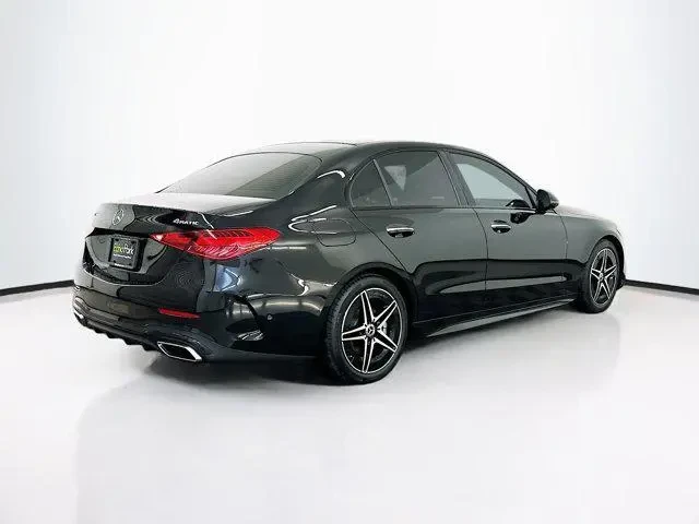 Mercedes-Benz C 300 4MATIC, снимка 5 - Автомобили и джипове - 54433931