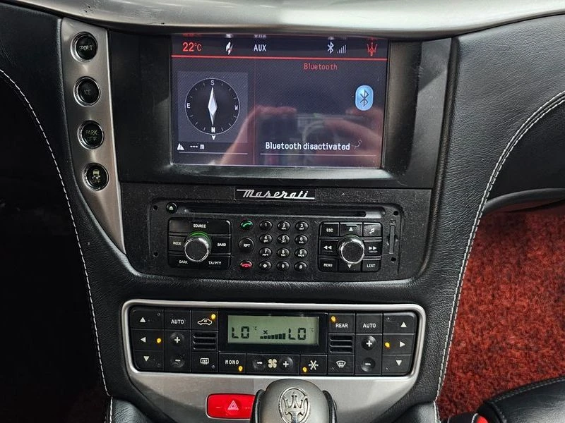 Maserati GranTurismo 4.7 SPORT* КОЖА* ПОДГРЕВ* КАМЕРИ* BOSE, снимка 12 - Автомобили и джипове - 55466113