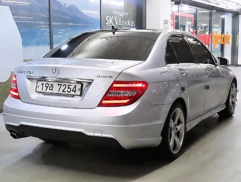 Mercedes-Benz C 220 4MATIC - ���� 30% ����� | Mobile.bg � ����������� 4
