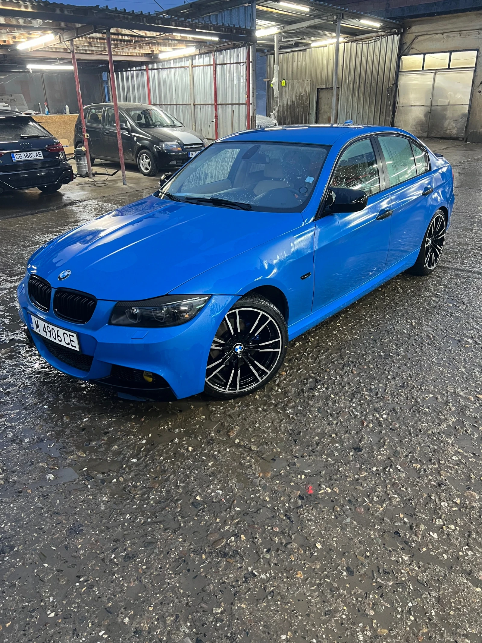 BMW 320, снимка 1