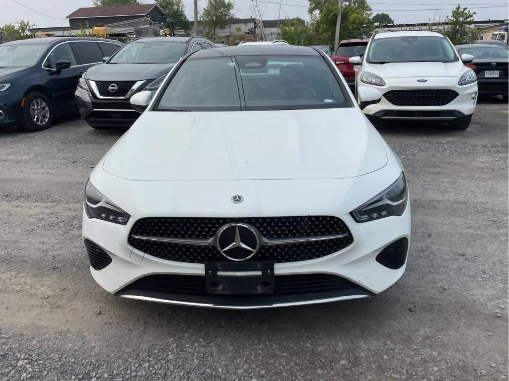 Mercedes-Benz CLA 250 * CARFAX* ОПЦИЯ ЗА ФИНАНСИРАНЕ*  - изображение 2