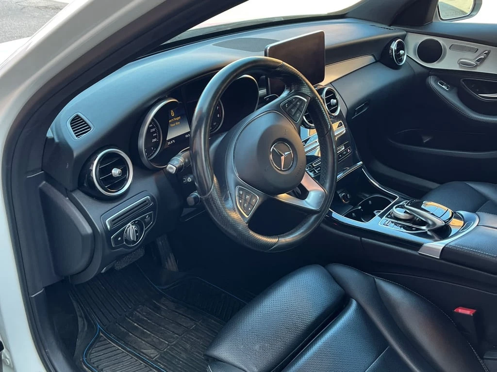 Mercedes-Benz C 300 2016 * CARFAX * БЕЗ ПЪРВОНАЧАЛНА ВНОСКА - изображение 7