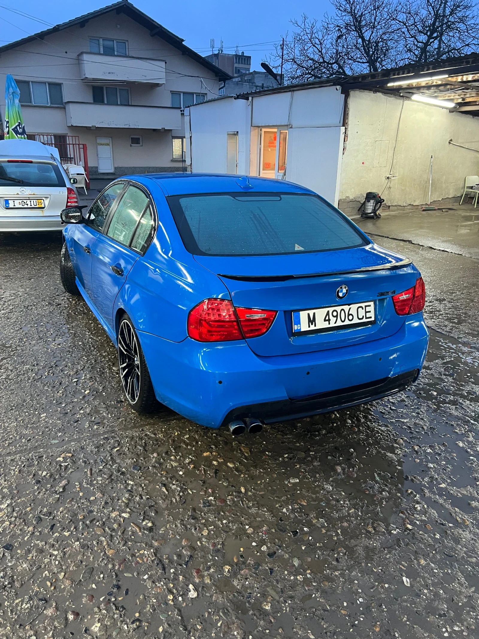 BMW 320  - изображение 5