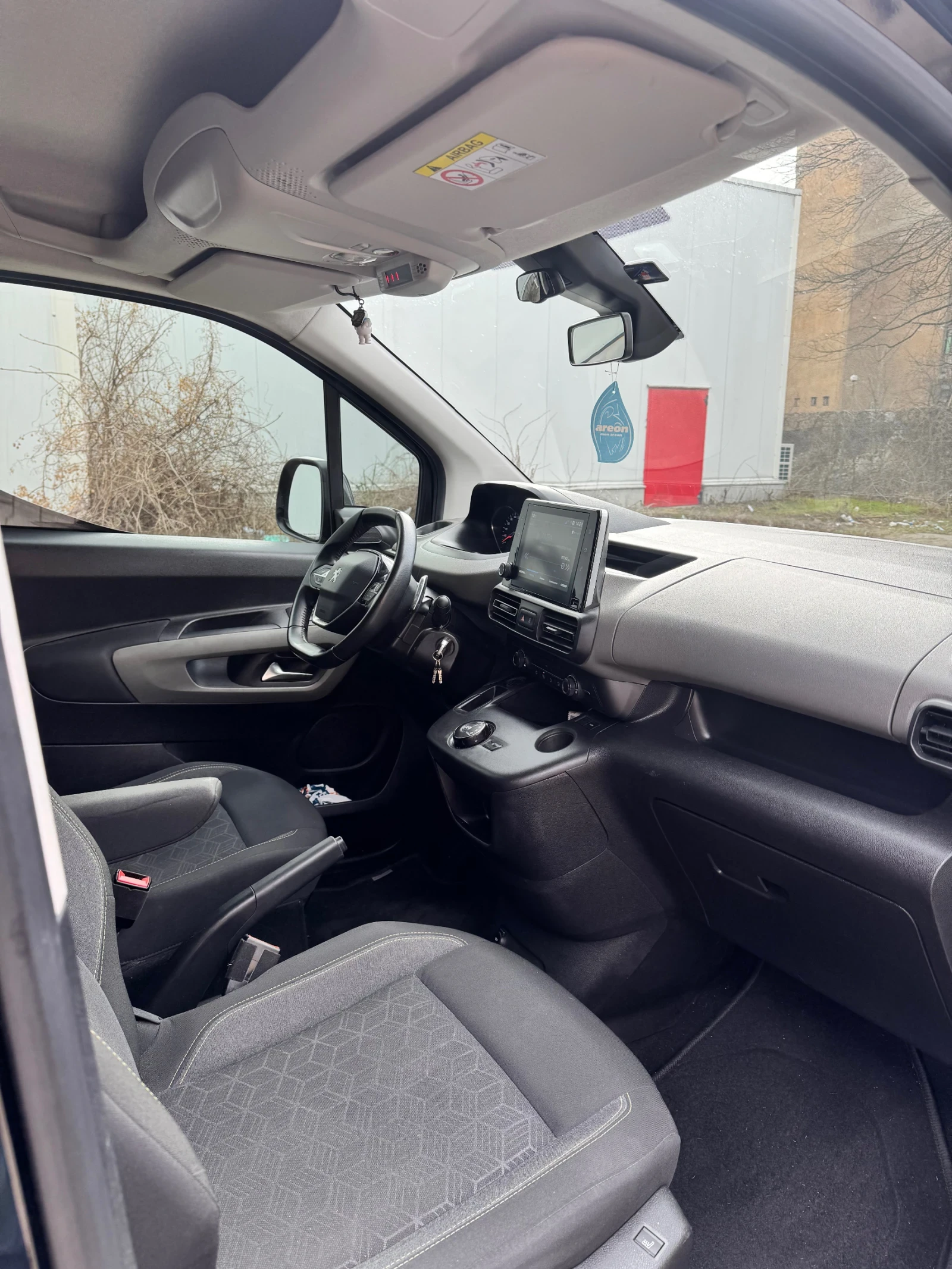 Peugeot Partner Peugeot Rifter 2020 131ps, автоматична! КАТО НОВА! - изображение 10