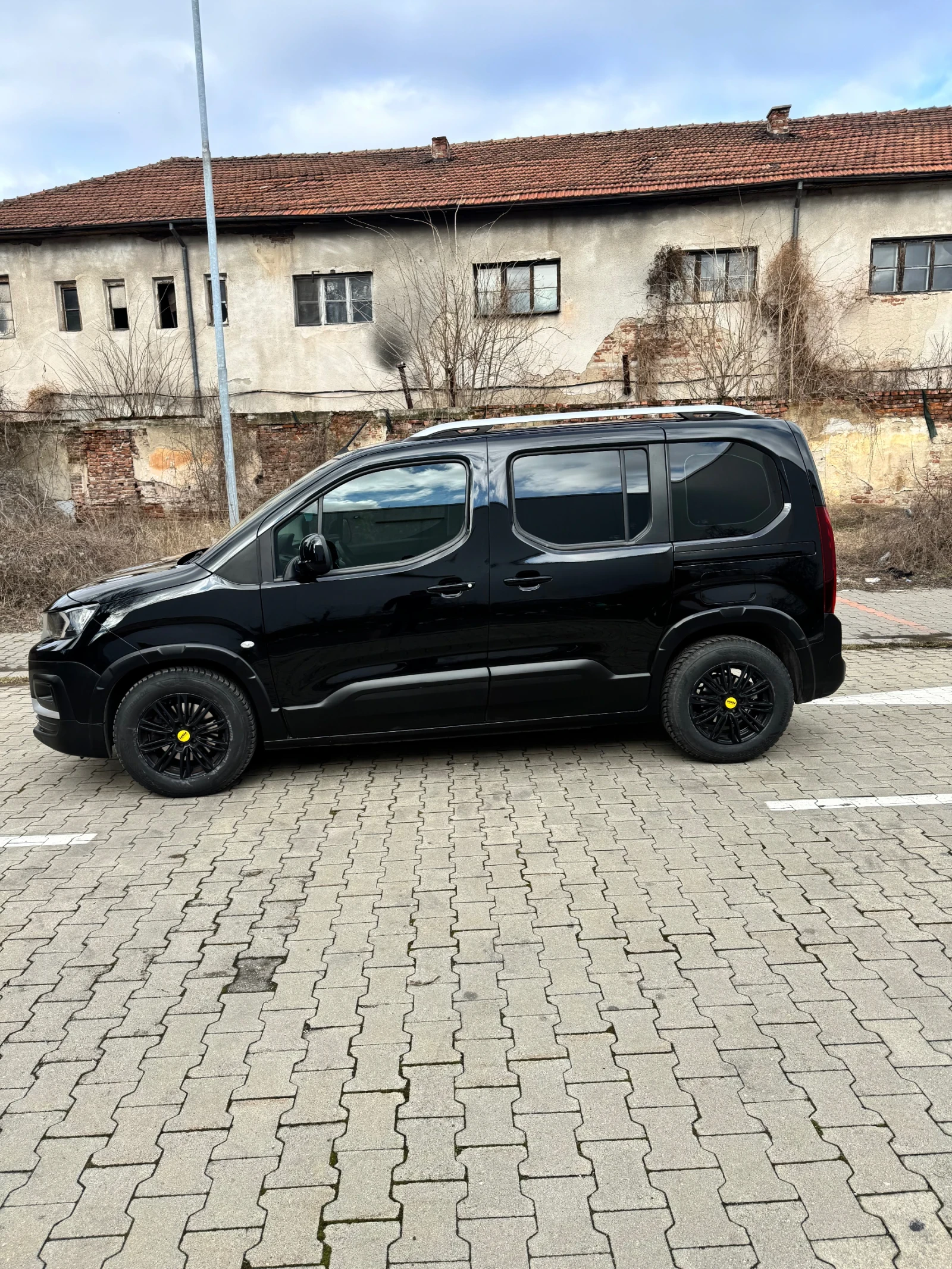 Peugeot Partner Peugeot Rifter 2020 131ps, автоматична! КАТО НОВА! - изображение 3