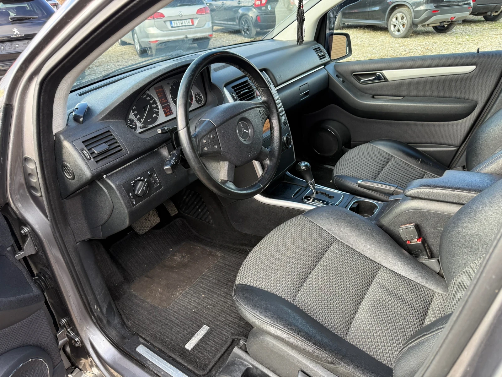 Mercedes-Benz B 200 B200CDI / 140H.P. - изображение 9