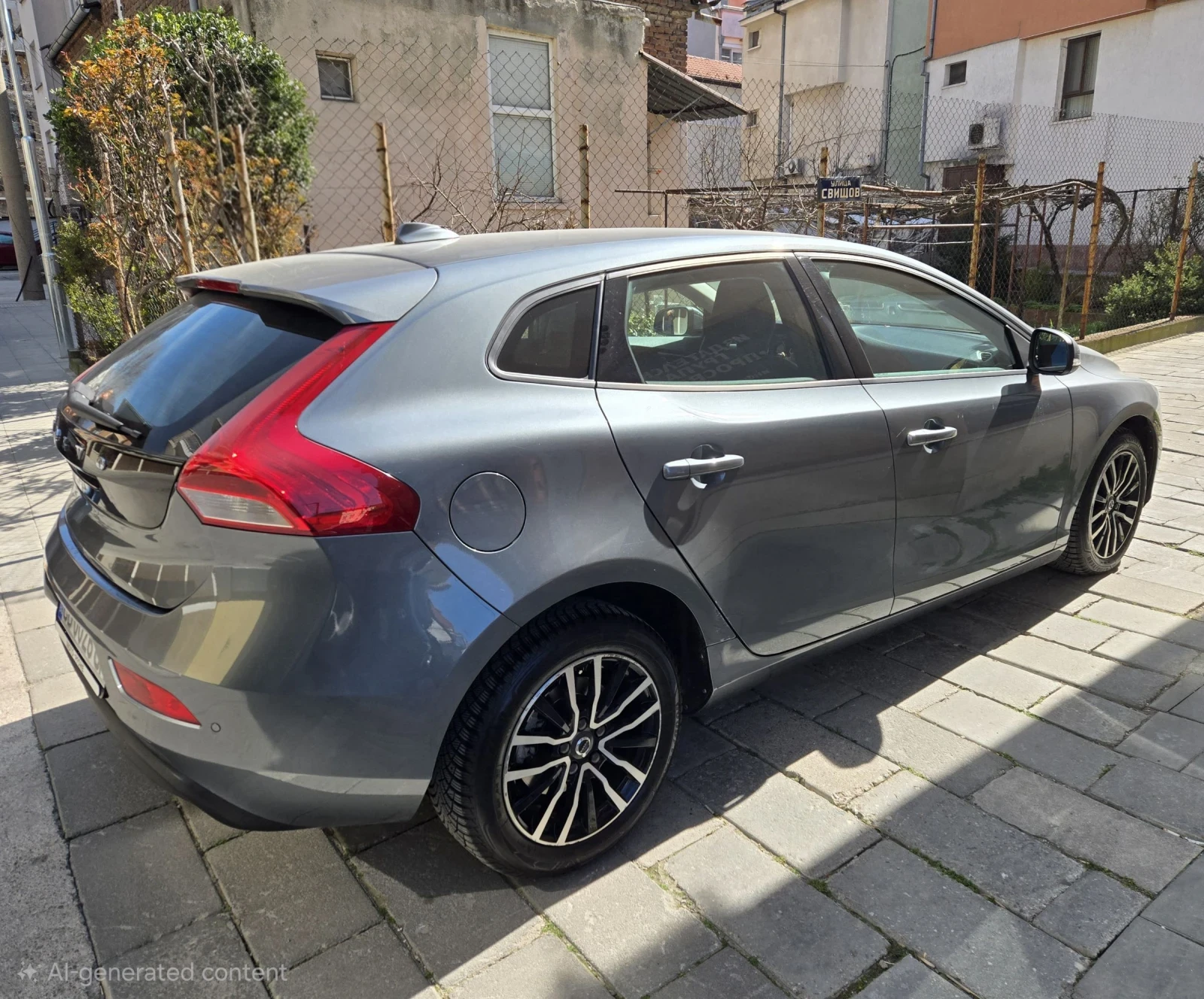 Volvo V40, снимка 6 - Автомобили и джипове - 53826105