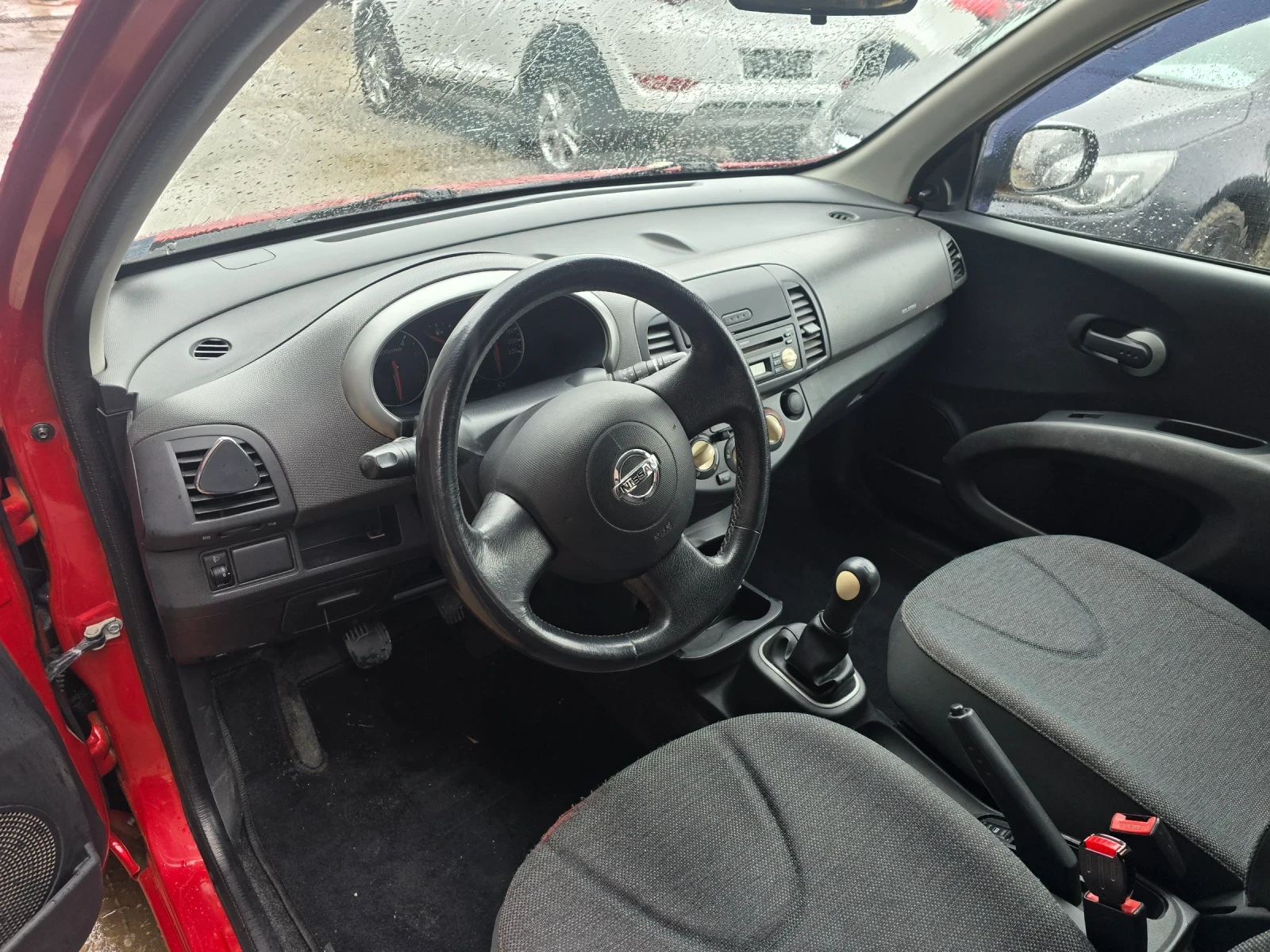 Nissan Micra 1.5 перфектна, снимка 12 - Автомобили и джипове - 54089121